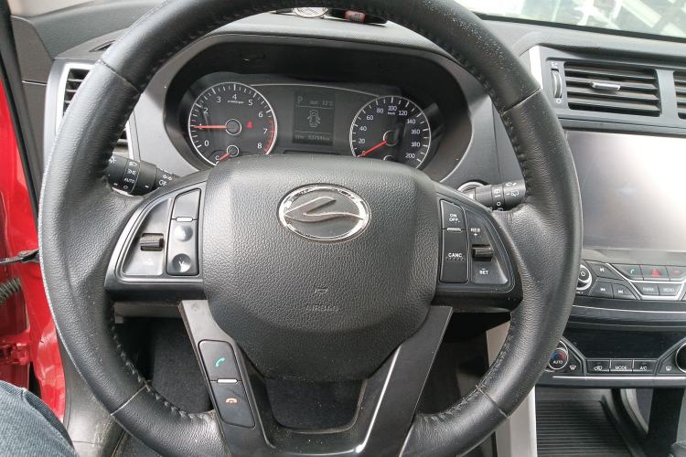 Used Land X5 2016 Plus 1.5T CVT Enjoyment Edition Steering Wheel