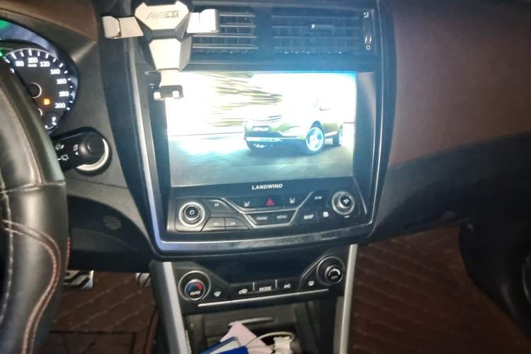 Used Land X5 2016 Plus 1.5T CVT Leading Edition Audio And AC Panel