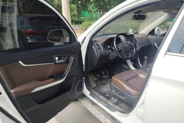 Used Land X5 2016 Plus 1.5T Manual Innovation Edition Driver Seat