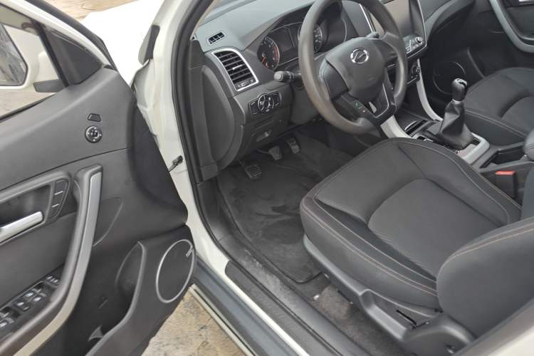 Used Land X5 2016 Plus 1.5T Manual Enjoyment Edition Driver Seat