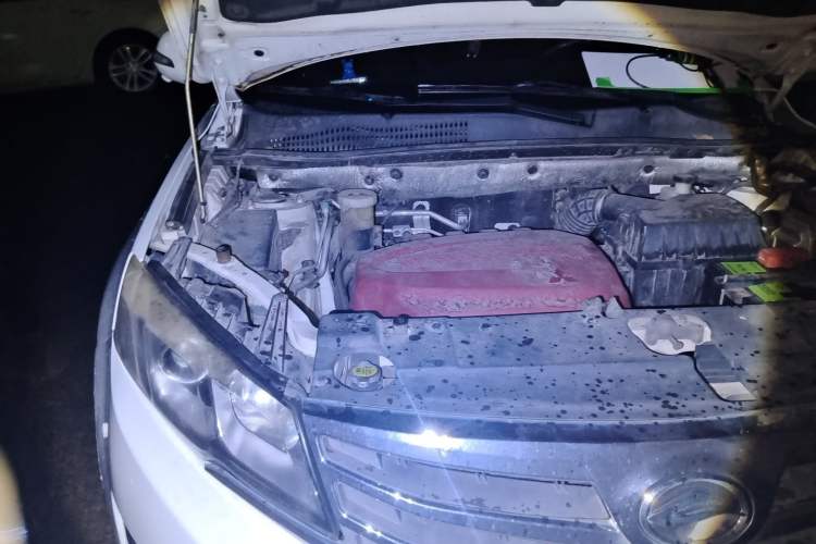 Used Land X5 2016 Plus 1.5T CVT Leading Edition Engine Bay Right