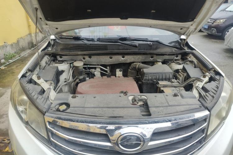 Used Land X5 2016 Plus 1.5T Manual Innovation Edition Engine Bay