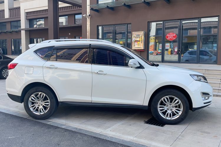 Used Land X5 2016 Plus 1.5T Manual Enjoyment Edition Exterior 2