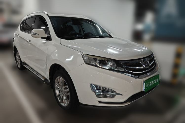 Used Land X5 2016 Plus 1.5T CVT Leading Edition Front Right 45 Deg