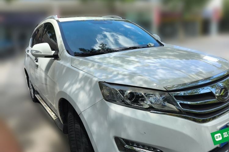 Used Land X5 2016 Plus 1.5T CVT Leading Edition Front Right 45 Deg