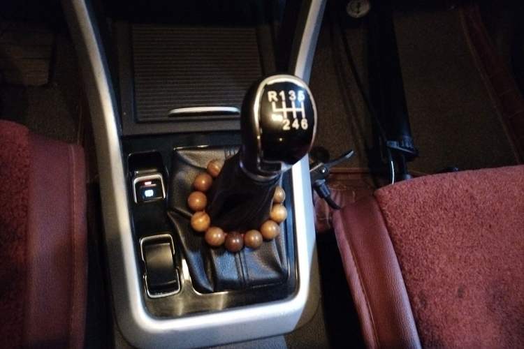 Used Land X5 2016 Plus 1.5T Manual Enjoyment Edition Gear Lever