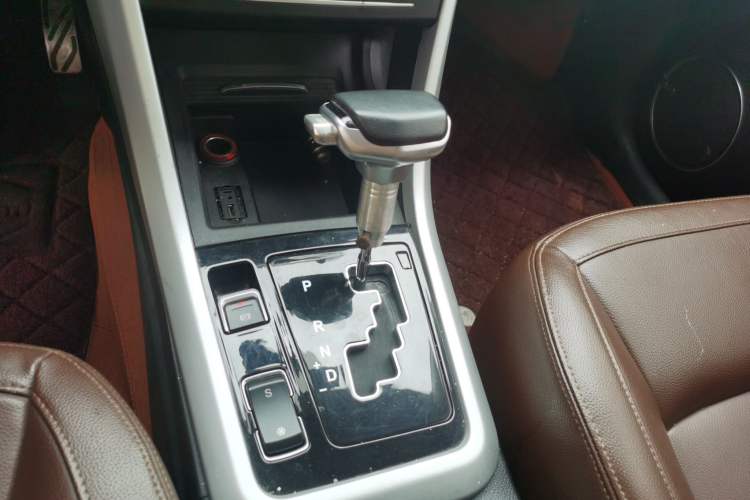 Used Land X5 2016 Plus 1.5T CVT Leading Edition Gear Lever
