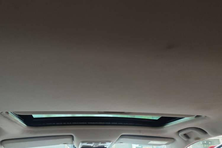 Used Land X5 2016 Plus 1.5T CVT Leading Edition Headliner