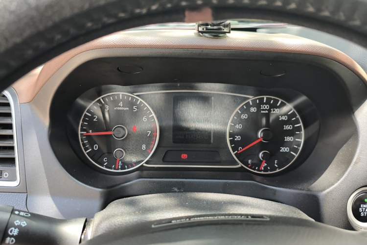 Used Land X5 2016 Plus 1.5T CVT Leading Edition Instrument Cluster