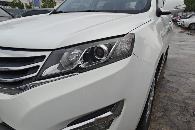 Used Land X5 2016 Plus 1.5T Manual Enjoyment Edition Left Front Headlight