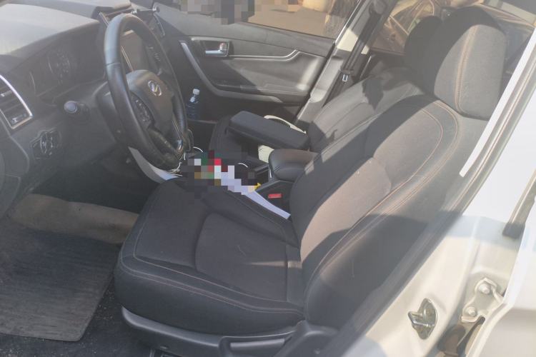 Used Land X5 2016 Plus 1.5T CVT Enjoyment Edition Left Front Seat