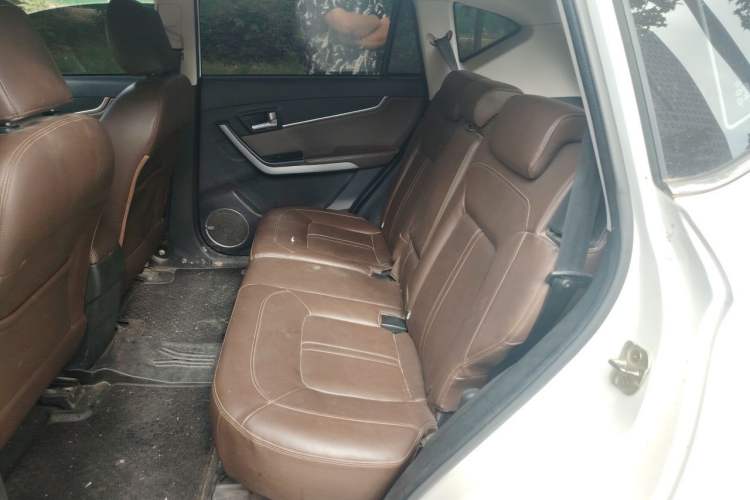 Used Land X5 2016 Plus 1.5T Manual Innovation Edition Left Rear Seat