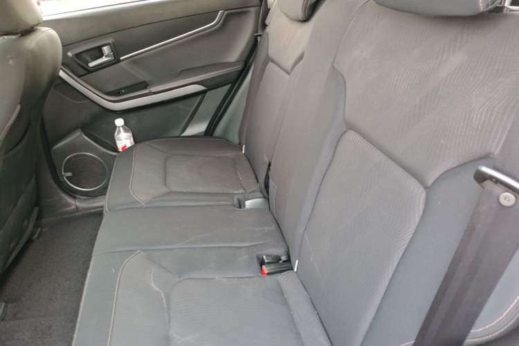 Used Land X5 2016 Plus 1.5T Manual Enjoyment Edition Left Rear Seat