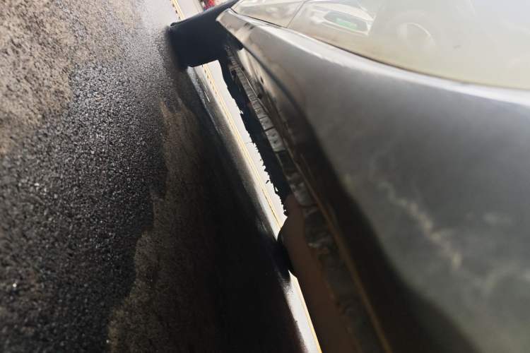 Used Land X5 2016 Plus 1.5T CVT Leading Edition Left Side Sill