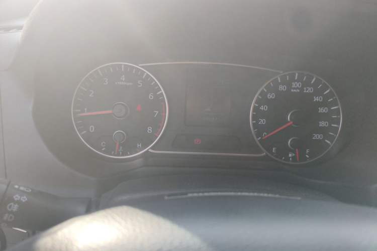 Used Land X5 2016 Plus 1.5T CVT Enjoyment Edition Odometer Close Up