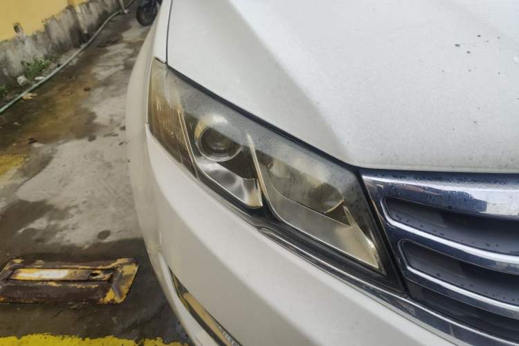 Used Land X5 2016 Plus 1.5T Manual Innovation Edition Right Front Headlight