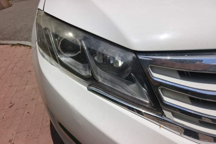 Used Land X5 2016 Plus 1.5T CVT Enjoyment Edition Right Front Headlight