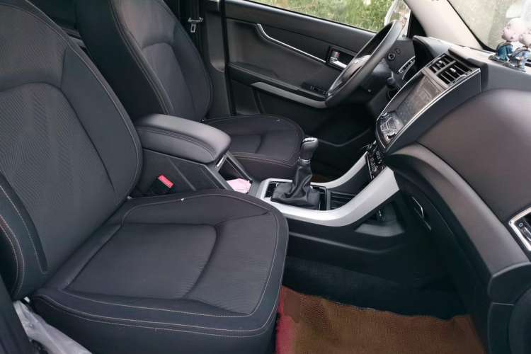 Used Land X5 2016 Plus 1.5T Manual Enjoyment Edition Right Front Seat