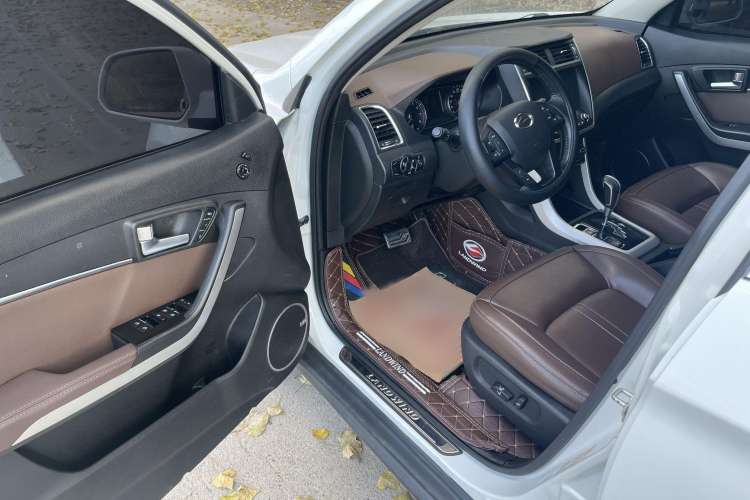Used Land X5 2016 Plus 2.0T Automatic Innovation Edition Right Front Seat