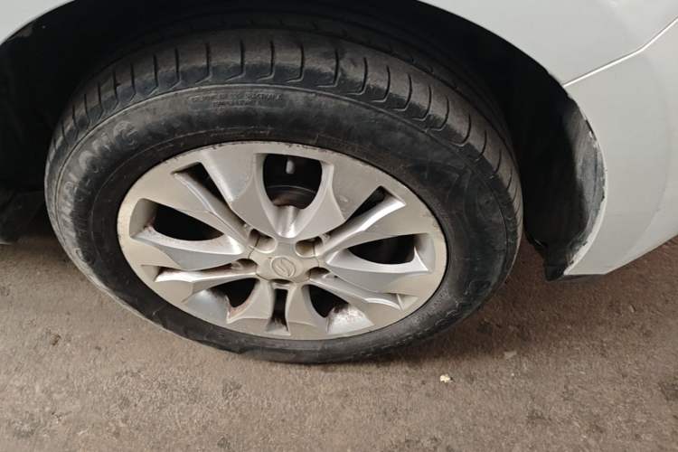 Used Land X5 2016 Plus 1.5T CVT Leading Edition Right Front Wheel Hub