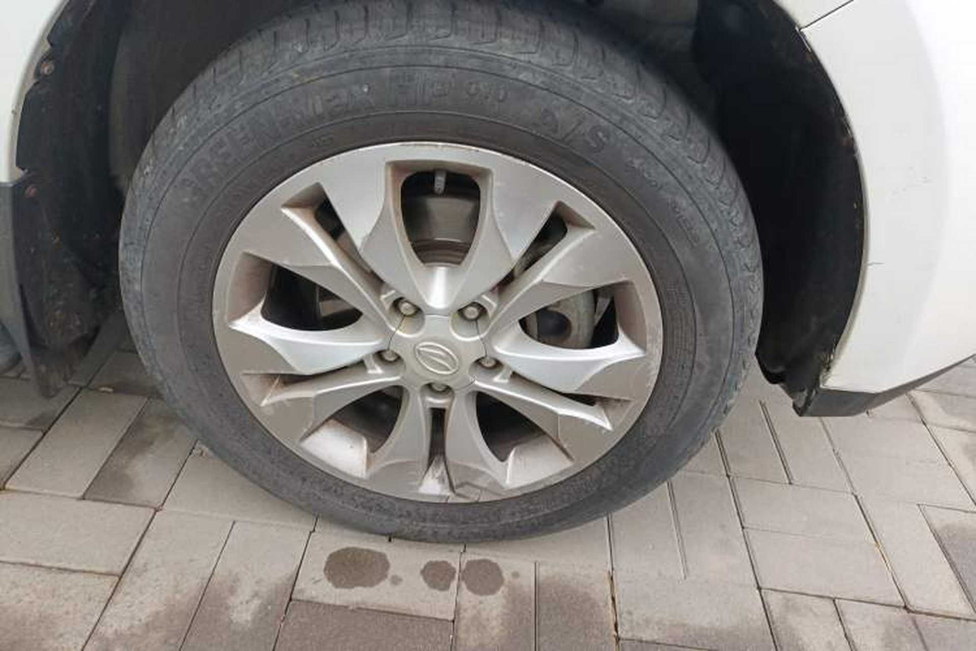 Used Land X5 2016 Plus 1.5T CVT Leading Edition Right Front Wheel Hub