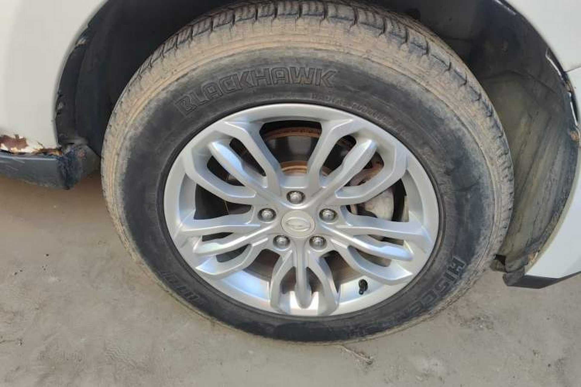 Used Land X5 2016 Plus 1.5T Manual Innovation Edition Right Front Wheel Hub