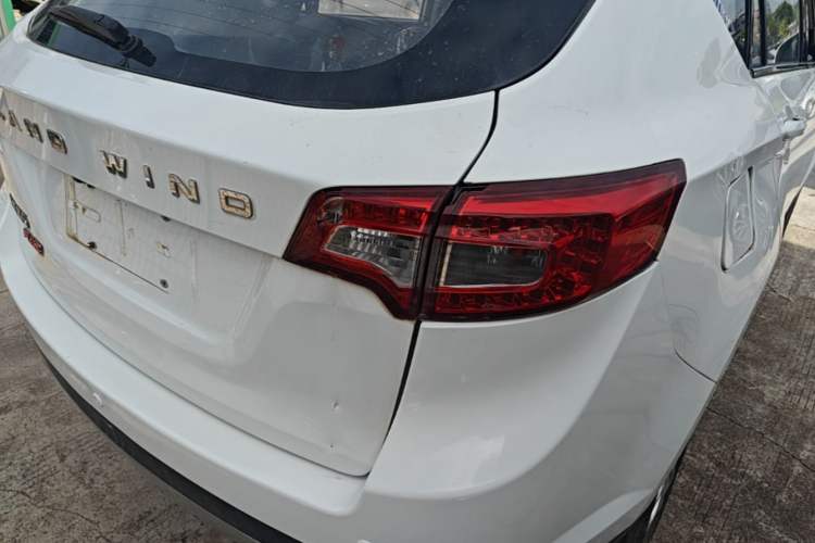 Used Land X5 2016 Plus 1.5T Manual Innovation Edition Right Rear Taillight