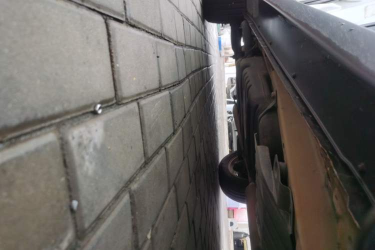 Used Land X5 2016 Plus 1.5T CVT Leading Edition Right Side Sill