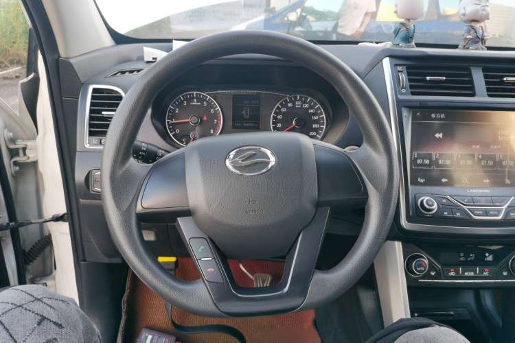 Used Land X5 2016 Plus 1.5T Manual Enjoyment Edition Steering Wheel