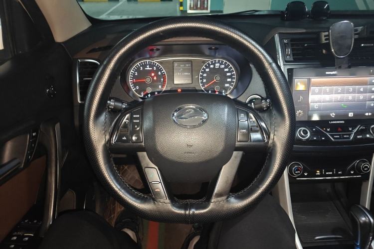 Used Land X5 2016 Plus 1.5T CVT Leading Edition Steering Wheel