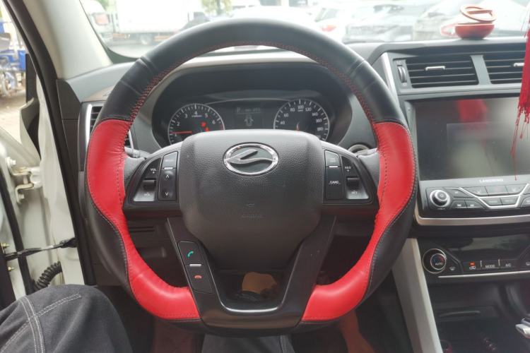 Used Land X5 2016 Plus 1.5T CVT Leading Edition Steering Wheel