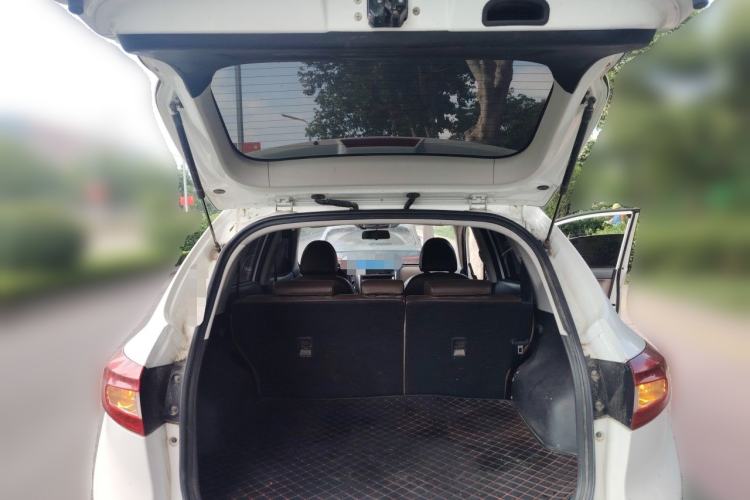 Used Land X5 2016 Plus 1.5T Manual Innovation Edition Trunk