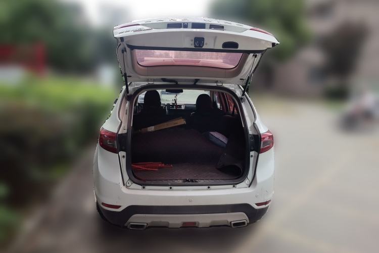 Used Land X5 2016 Plus 1.5T Manual Enjoyment Edition Trunk