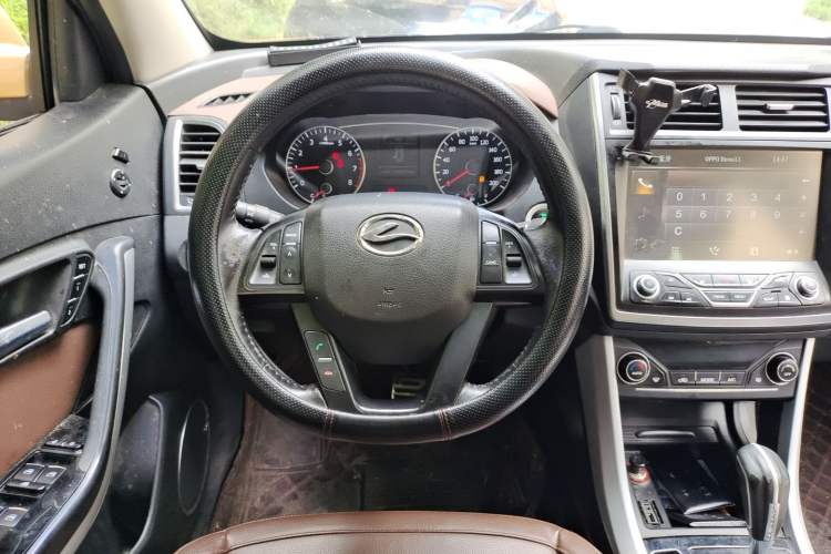 Used Land X5 2016 Plus 1.5T CVT Leading Edition Steering Wheel