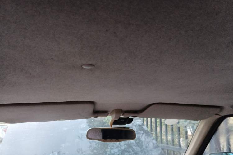 Used Land X6 2007 New Xushi Li 2.8L Two-Wheel Drive Standard Model Headliner