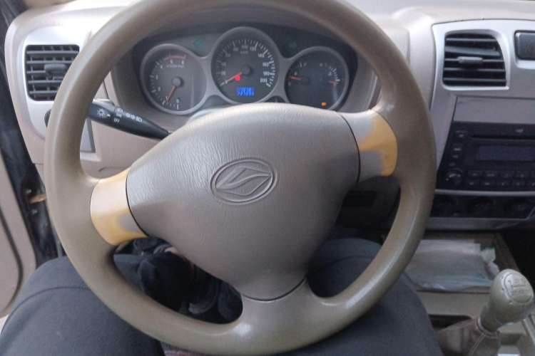 Used Land X6 2007 New Xushi Li 2.8L Two-Wheel Drive Standard Model Steering Wheel