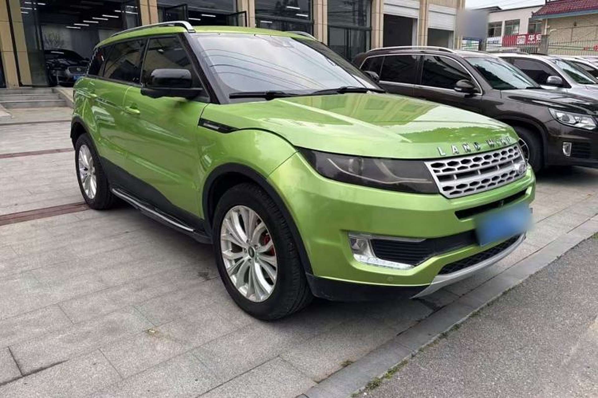 Used Land X7 2015 2.0T Panoramic Flagship Edition Exterior 2