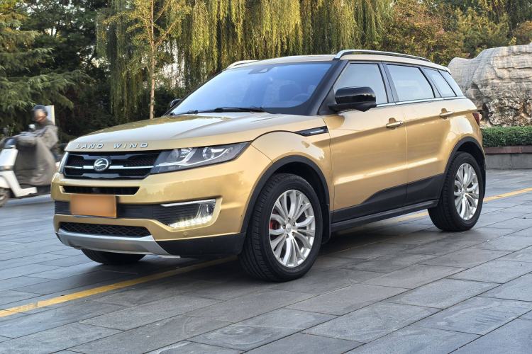 Used Land X7 2015 2.0T Panoramic Flagship Edition Exterior 1