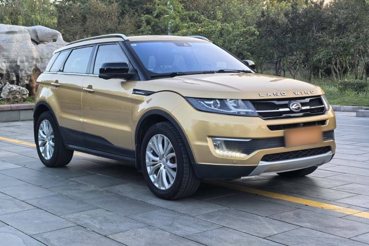 Used Land X7 2015 2.0T Panoramic Flagship Edition Exterior 2