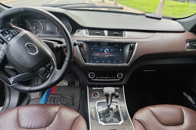 Used Land X7 2015 2.0T Panoramic Flagship Edition Center Console