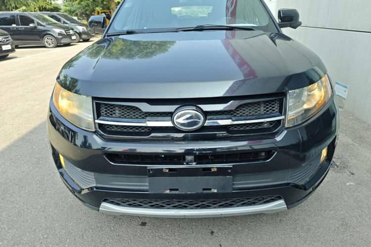 Used Land X7 2015 2.0T Panoramic Prestige Edition Front