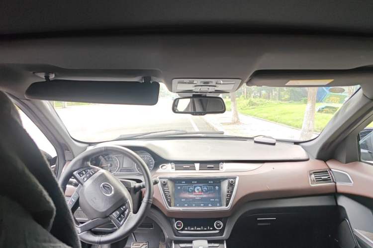 Used Land X7 2015 2.0T Panoramic Flagship Edition Headliner