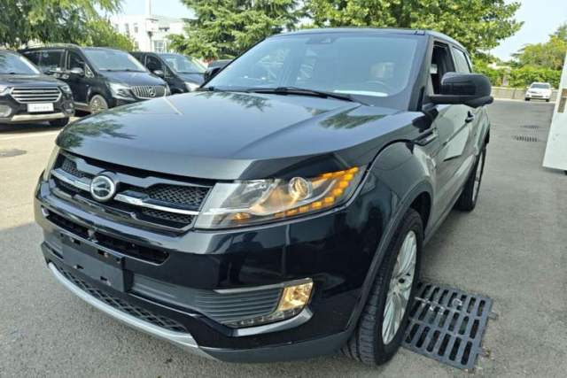 Used Land X7 2015 2.0T Panoramic Prestige Edition