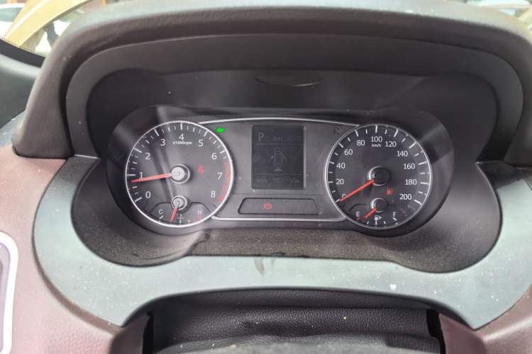 Used Land X7 2015 2.0T Panoramic Prestige Edition Instrument Cluster