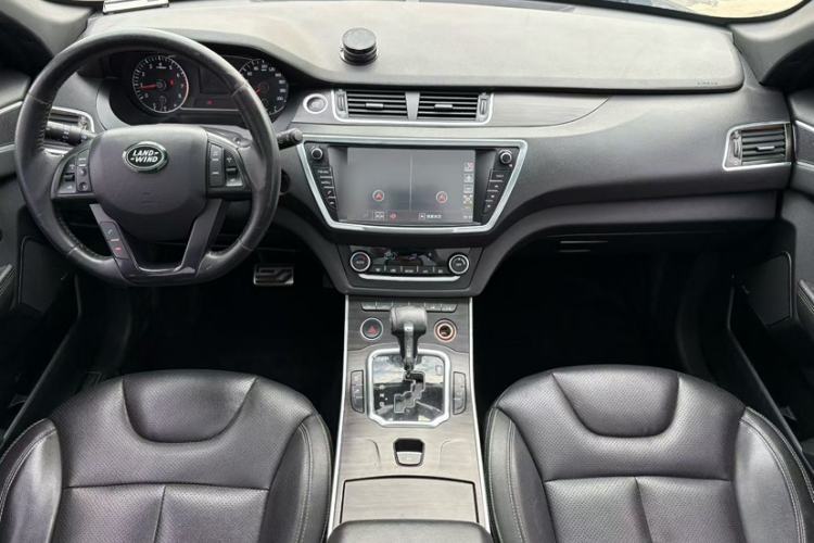 Used Land X7 2015 2.0T Panoramic Prestige Edition Interior 1