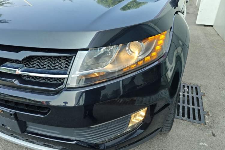 Used Land X7 2015 2.0T Panoramic Prestige Edition Left Front Headlight