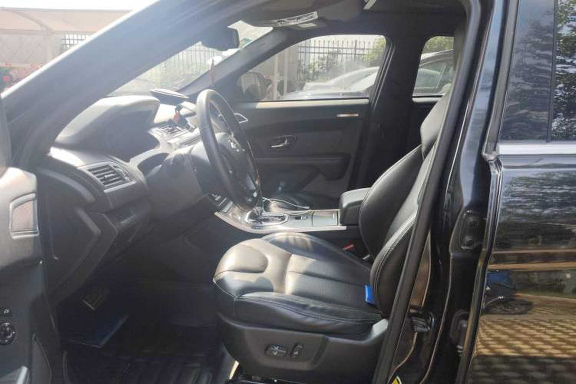 Used Land X7 2015 2.0T Panoramic Prestige Edition Left Front Seat