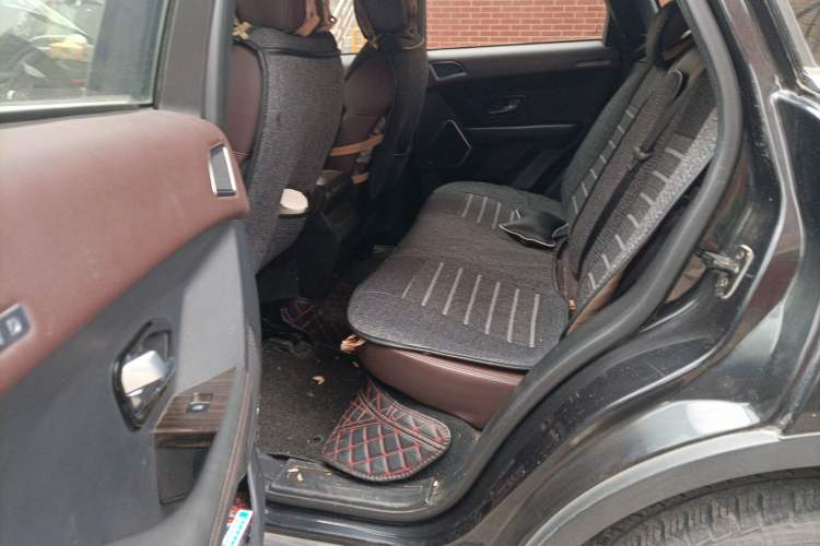 Used Land X7 2015 2.0T Panoramic Flagship Edition Left Rear Seat