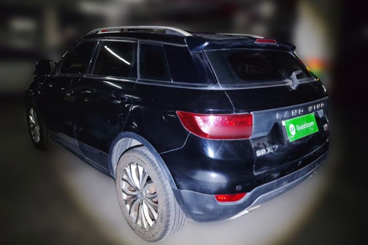 Used Land X7 2015 2.0T Panoramic Prestige Edition Rear Left 45 Deg