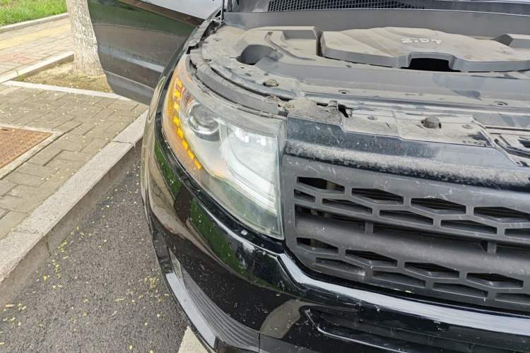 Used Land X7 2015 2.0T Panoramic Flagship Edition Right Front Headlight